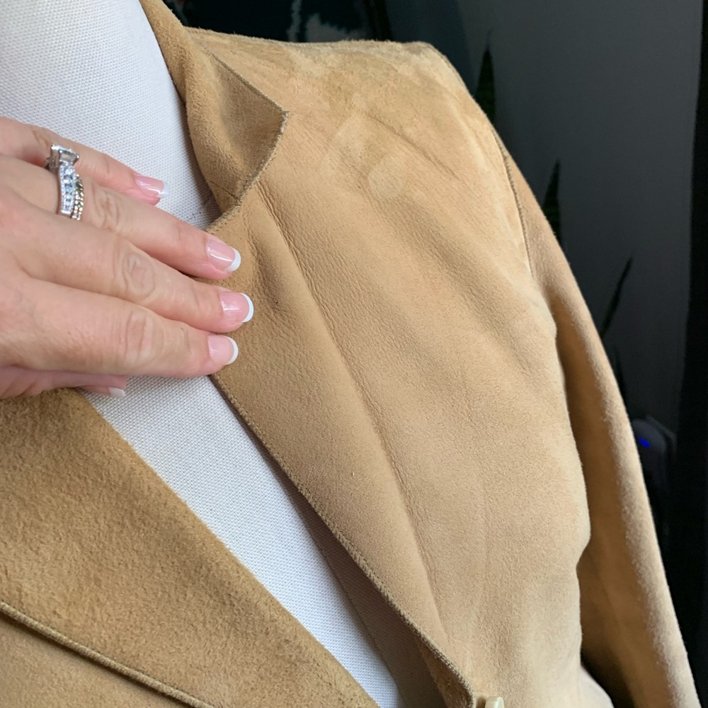 Vintage Sharon Roth suede jacket - Picture 2 of 12
